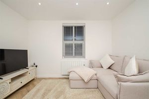 Photo 17- click for photo gallery